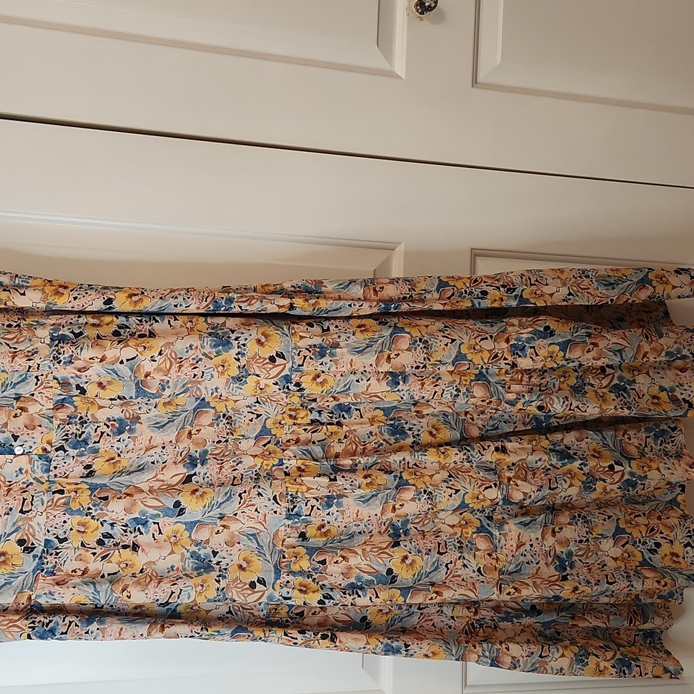 J. Jill Floral Maxi Dress in Peach, Blue, Cream - Picture 5 of 14